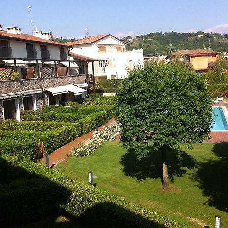 Appartamento Elena Garda  Bagian luar foto