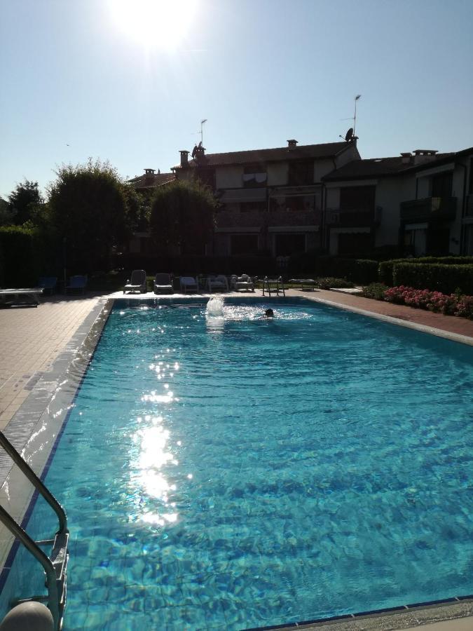 Appartamento Elena Garda  Bagian luar foto