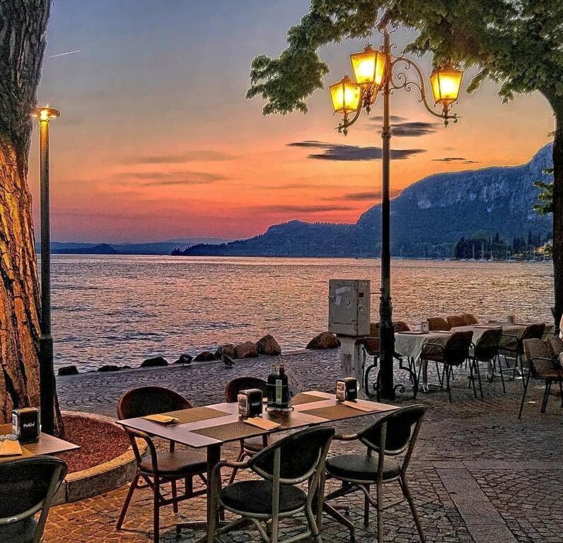 Appartamento Elena Garda  Bagian luar foto
